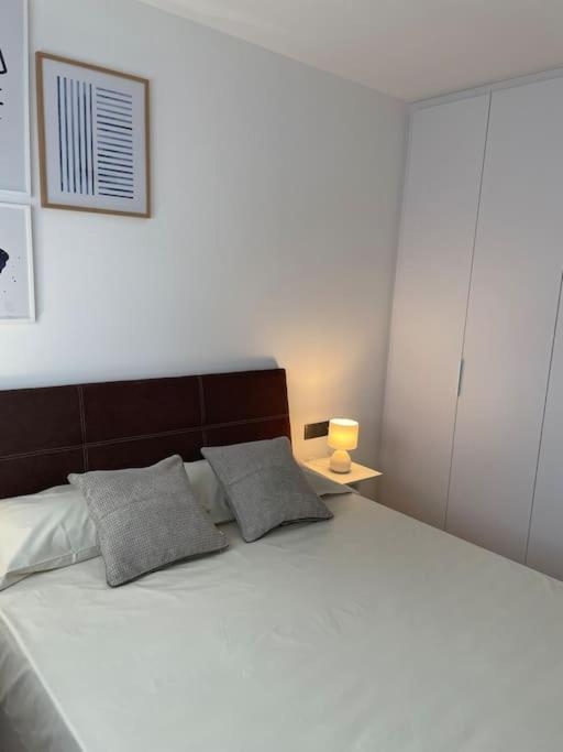 Ferienwohnung Estrenalo A Minutos De Bcn Sant Feliu de Llobregat Exterior foto
